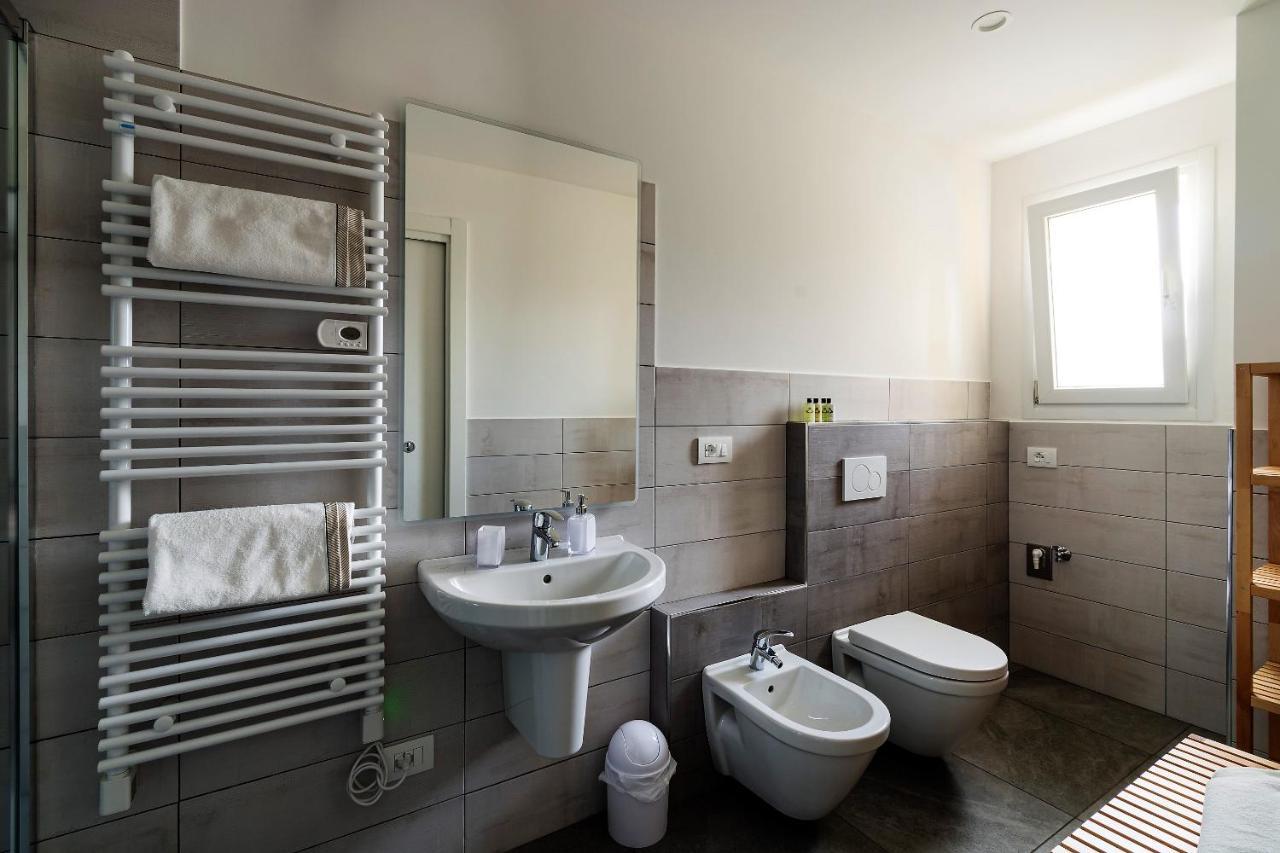 Il Melograno Hotel Peschiera del Garda Luaran gambar