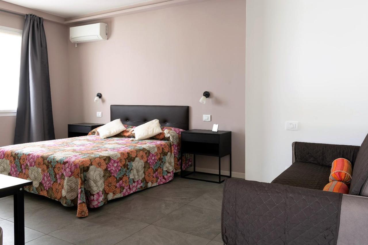 Il Melograno Hotel Peschiera del Garda Luaran gambar