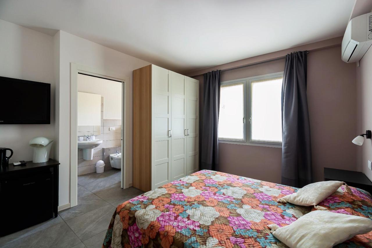 Il Melograno Hotel Peschiera del Garda Luaran gambar