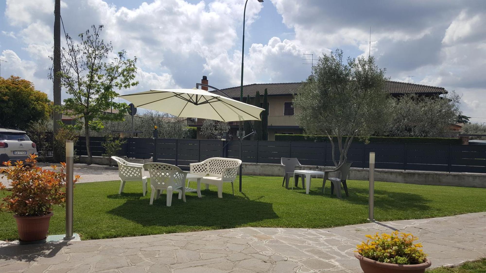 Il Melograno Hotel Peschiera del Garda Luaran gambar